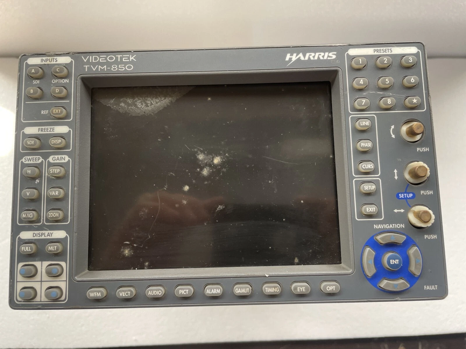 admin/uploads/uploads/tektronics tvm-850-e video audio signal analyzerr_1.webp